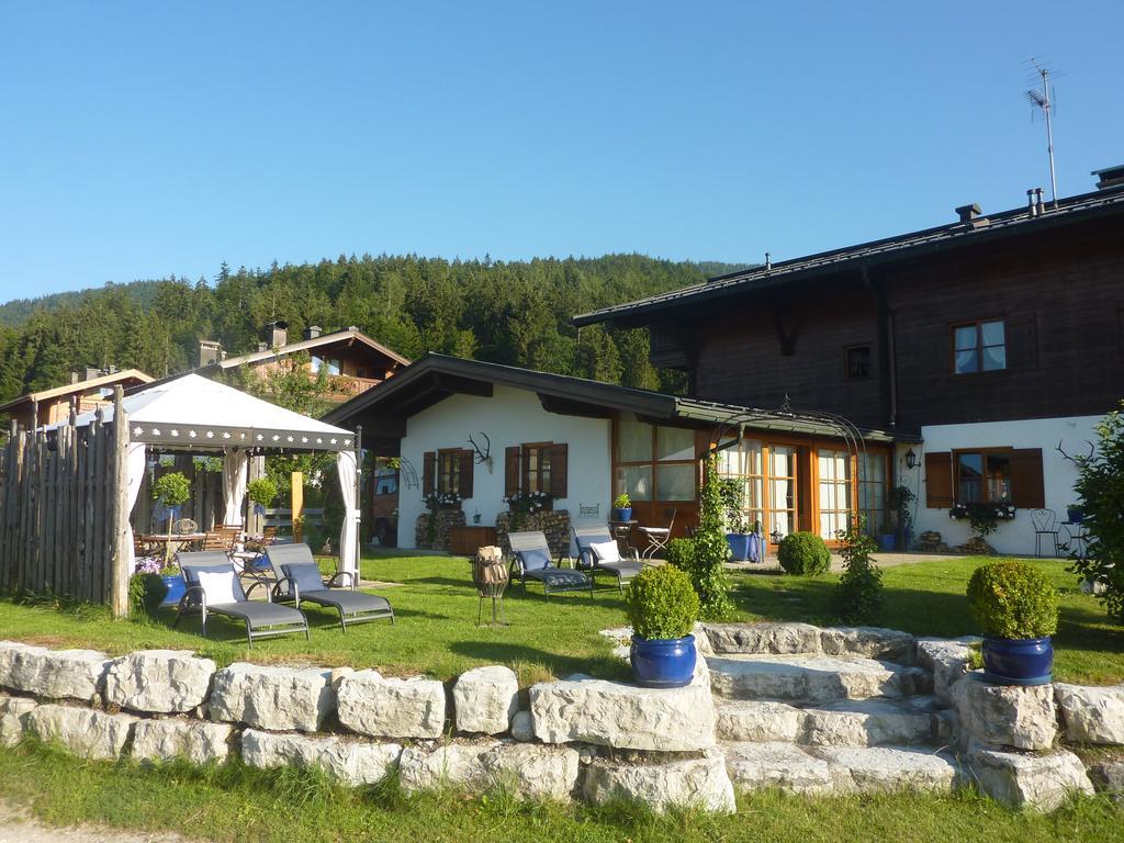 Gaestehaus Schoenfeld Reit im Winkl Exterior photo